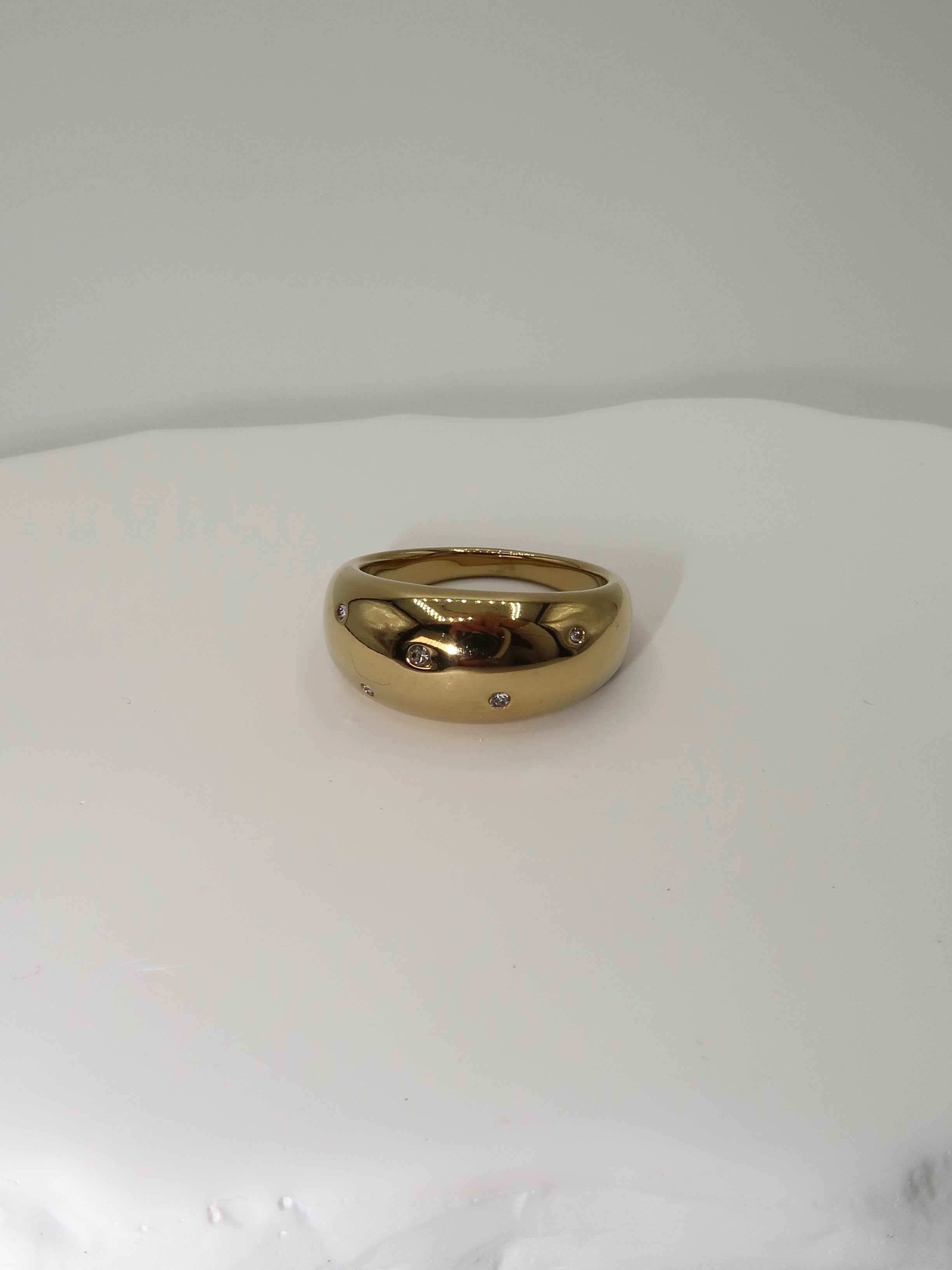 Amara Ring