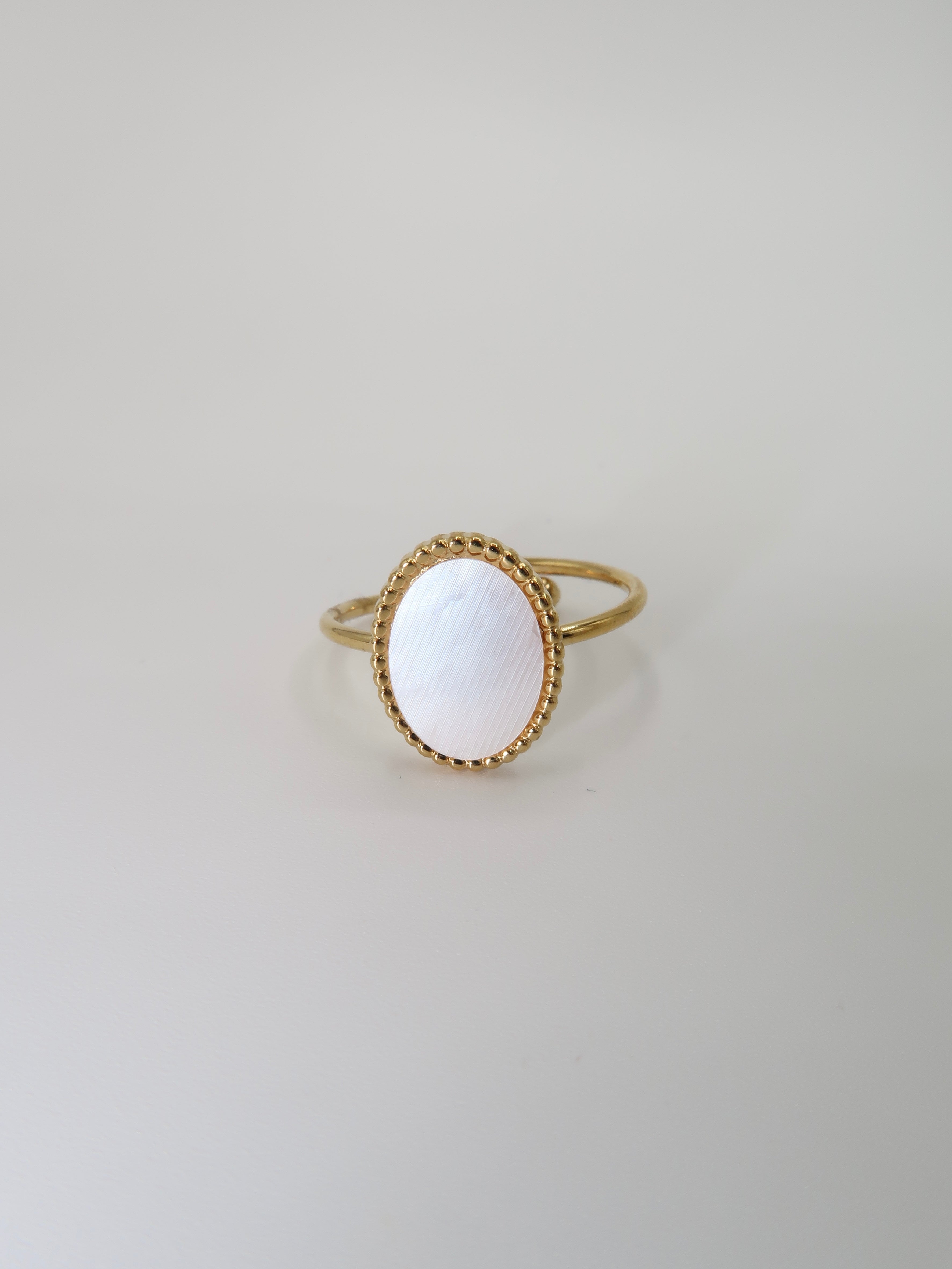 Iolana Ring